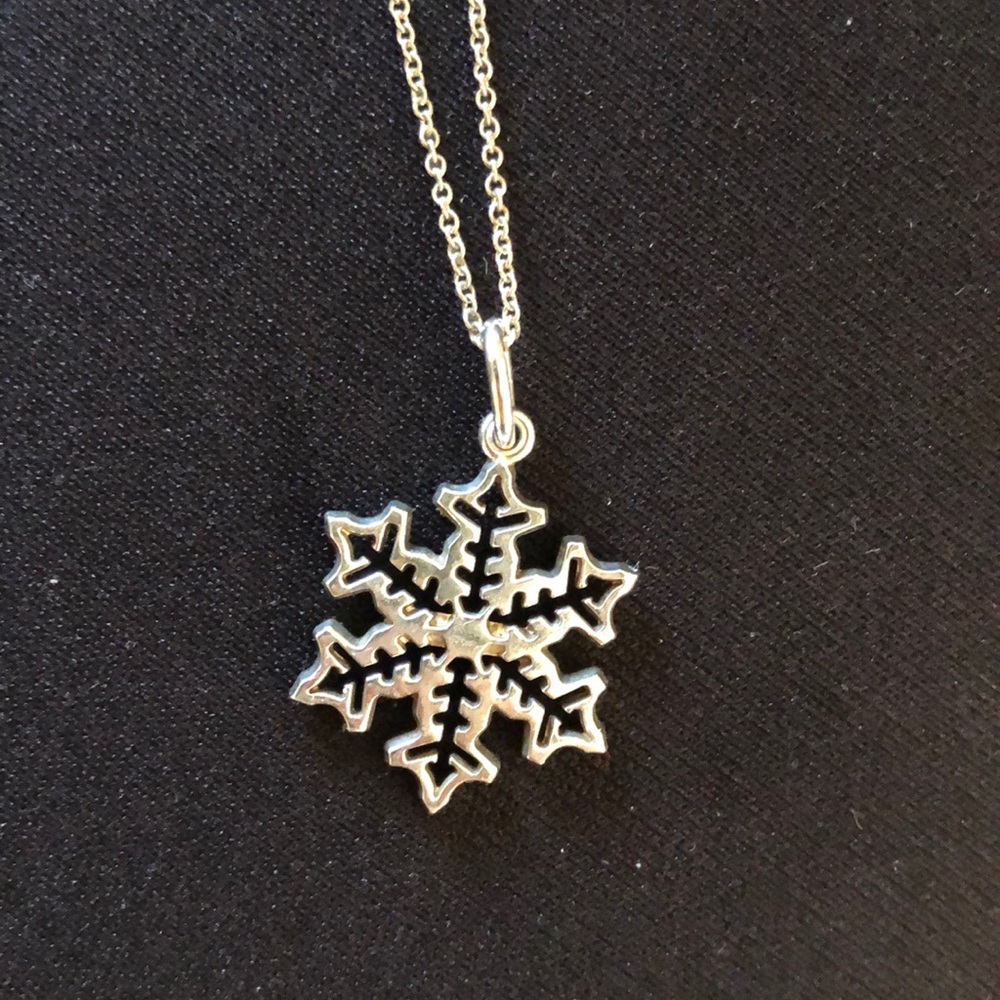 Tiffany & Co. sterling silver snowflake necklace